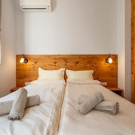 A Retreat In The Heart Of Apartment *