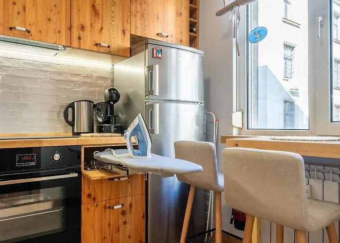 A Retreat In The Heart Of * ソフィア