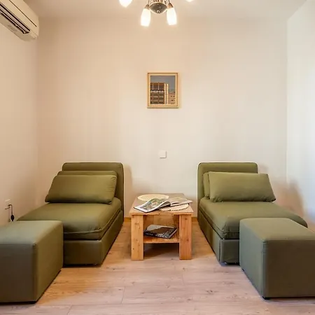 Апартаменты A Retreat In The Heart Of